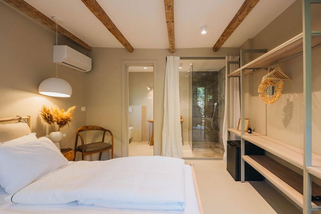 Pikarin Rooms B&B Vrsar Bagian luar foto